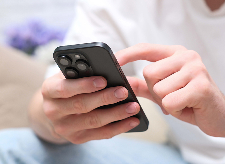 iPhone 15 vs 14 porównanie modeli